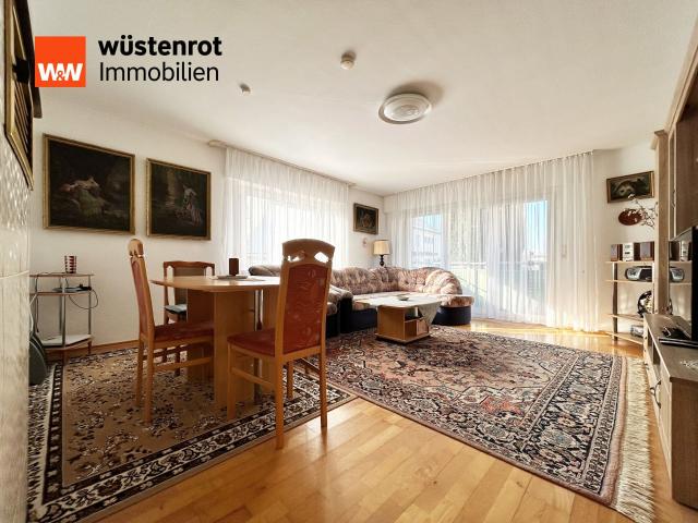 In der Stadt und doch nah am Favoritenpark. Gemütliche 3 Zimmer auf 68 m² plus Balkon. TOP Preis