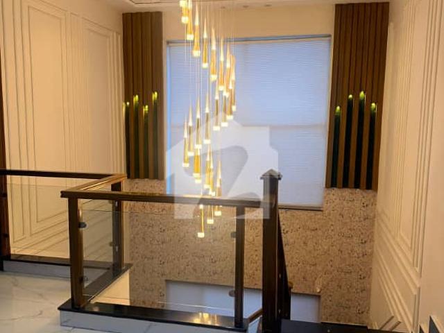 In Eden Executive House For Sale Sized 10 Marla