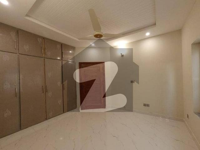 In G 9/1 House For sale Sized 3200 Square Feet