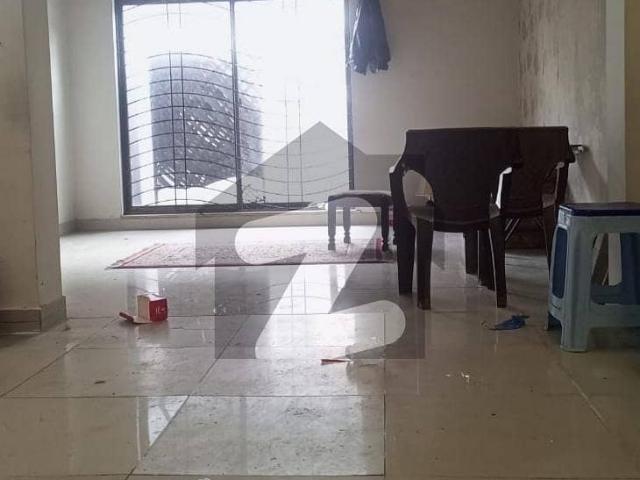 In Gulberg 2 6 Marla House For Rent