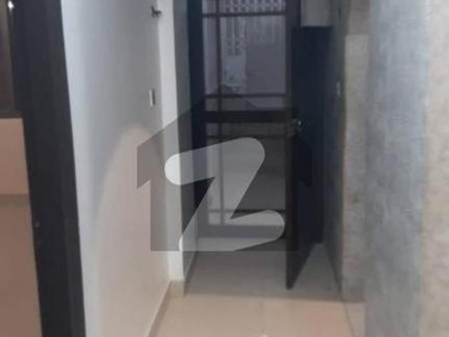 In Gulshan Available In Gulistan E Johar Bl _ 3a 1 St Flore West Open Corner Reserve Parking Boundary Well Project Gulshan e Iqbal Block 5