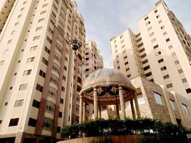 In Gulshan E Iqbal Block 1 2100 Square Feet Flat For Sale