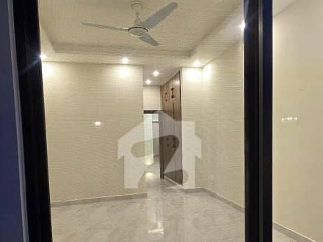 In Islamabad Sector F 10 1 Kanal House Available For Rent