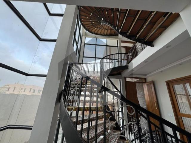 In Karachi You Can Find The Perfect Prime Location House For sale DHA Phase 8