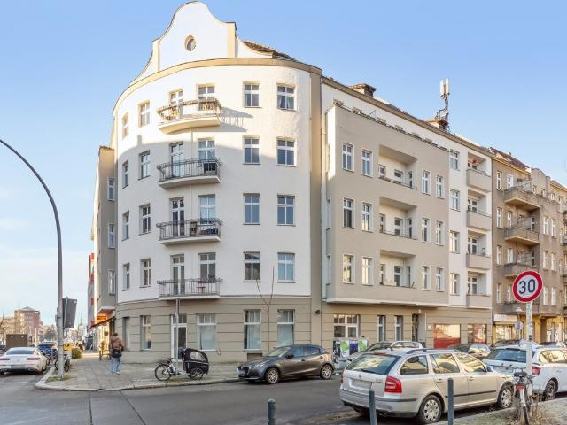 In Kreuzberg: Attraktive Kapitalanlage Wohnung in Gründerzeit Wohnhaus jetzt investieren!