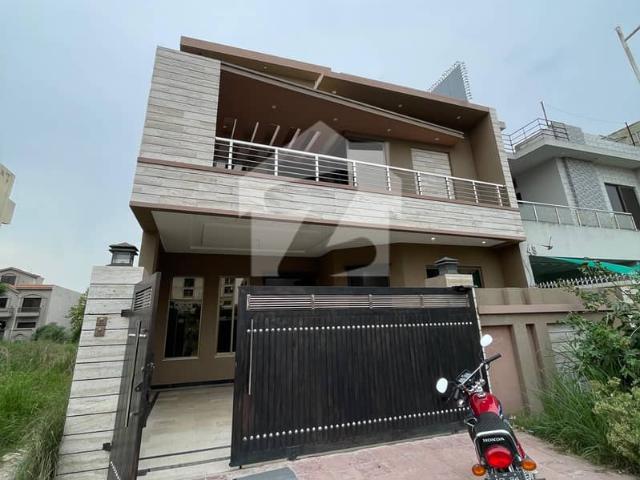 In Margalla View Housing Society Of Islamabad, A 2100 Square Feet House Is Available