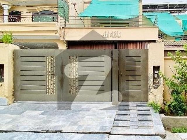 In Marghzar Officers Colony 1 Kanal House For sale Marghzar Officers Colony