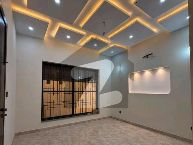 In Model Town Block A Of Multan, A 10 Marla House Is Available Model Town