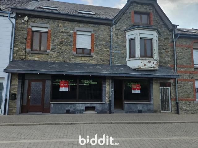 in openbare verkoop Onbepaald pand Bertrix
