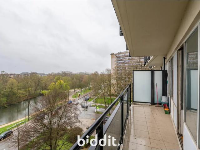 in openbare verkoop Appartement Anderlecht