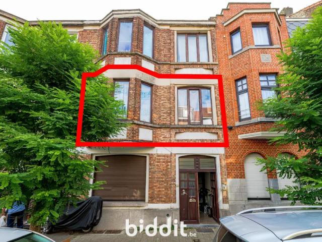 in openbare verkoop Appartement Anderlecht