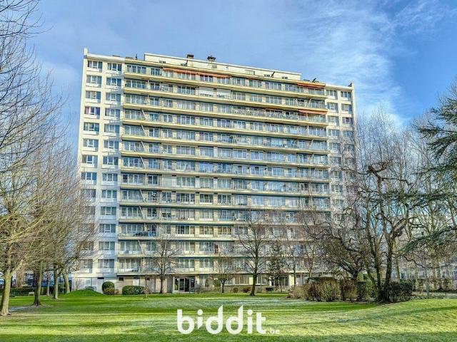 in openbare verkoop Appartement Anderlecht