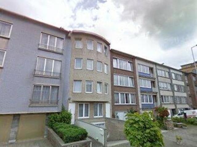 in openbare verkoop Appartement Evere