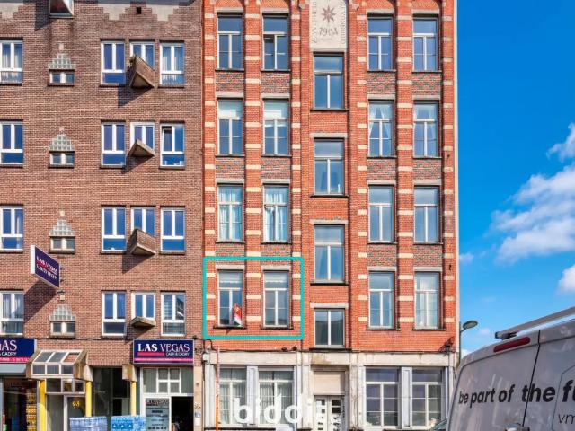 in openbare verkoop Appartement Schaarbeek