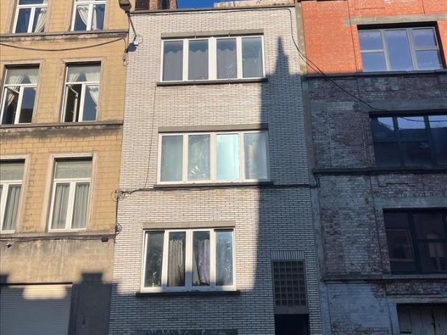 in openbare verkoop Appartement Sint Jans Molenbeek