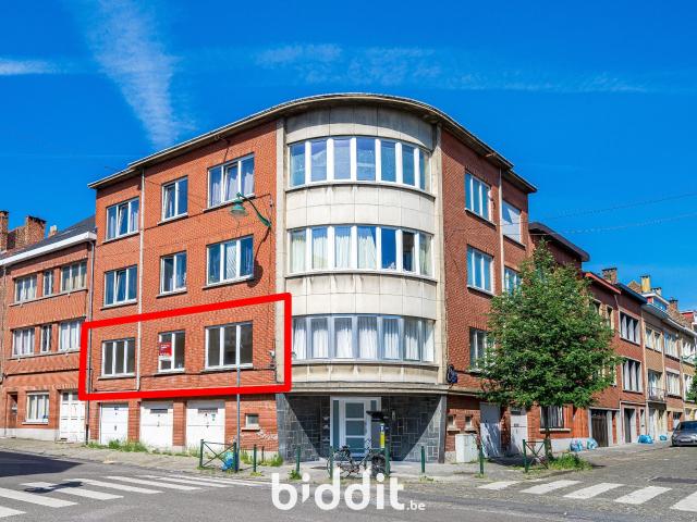 in openbare verkoop Appartement Sint Jans Molenbeek