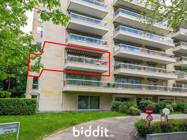 in openbare verkoop Appartement Ukkel