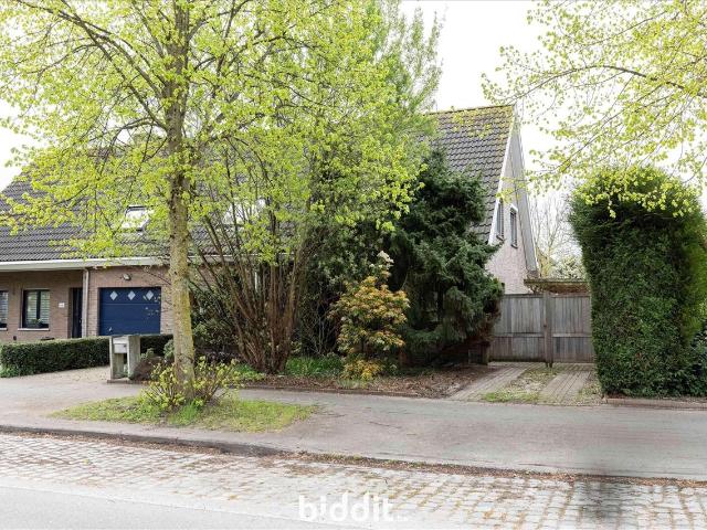 in openbare verkoop Huis Gentbrugge