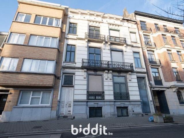 in openbare verkoop Huis Koekelberg