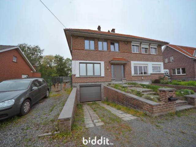 in openbare verkoop Huis Pepingen