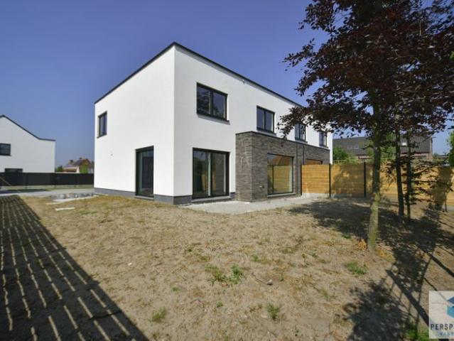 | IN OPTIE | COMPROMS IN OPMAAK | MODERNE NIEUWBOUW wonin.
