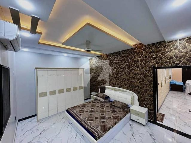 In PECHS Block 2 400 Square Yards Upper Portion For Sale