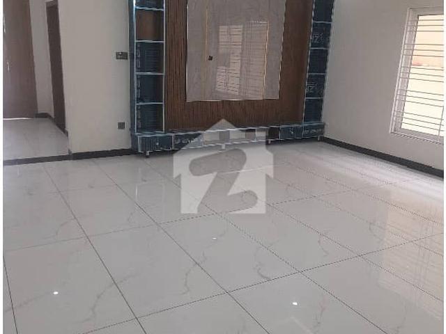 In Soan Garden 18 Marla Brand New House 8bedroom With Servant Room