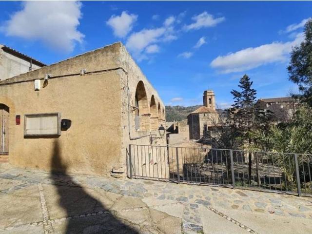 Inmueble en Venta en Torroja del Priorat