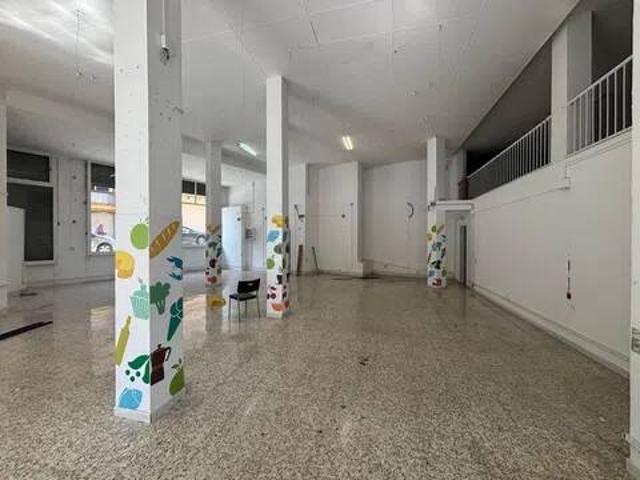 Inmueble en Venta en Viladecans