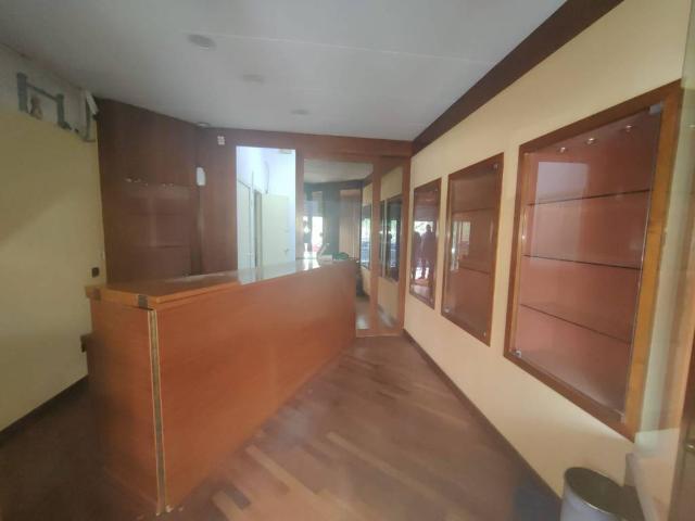 Inmueble en Venta en Abrera