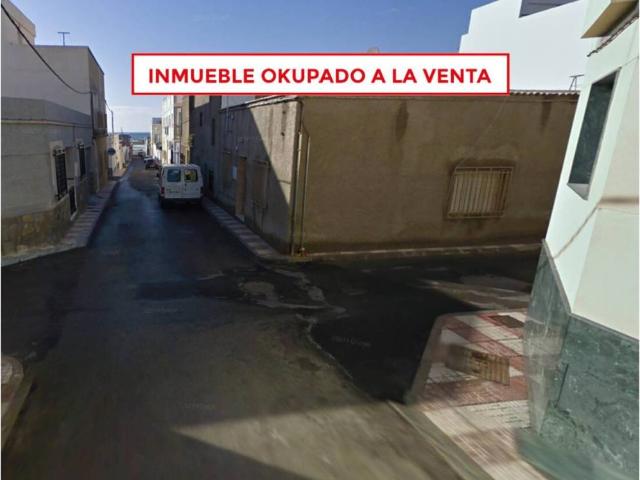 Inmueble en Venta en Adra