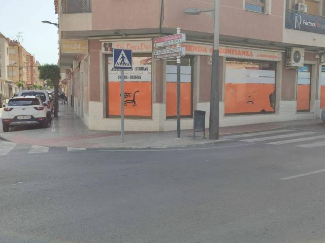 Inmueble en Venta en Almoradí