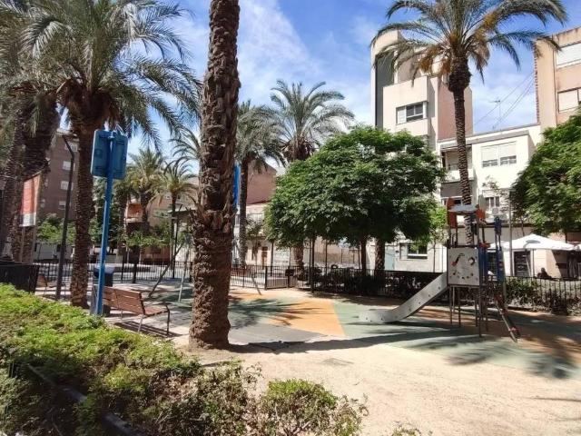 Inmueble en Venta en Alicante Alacant