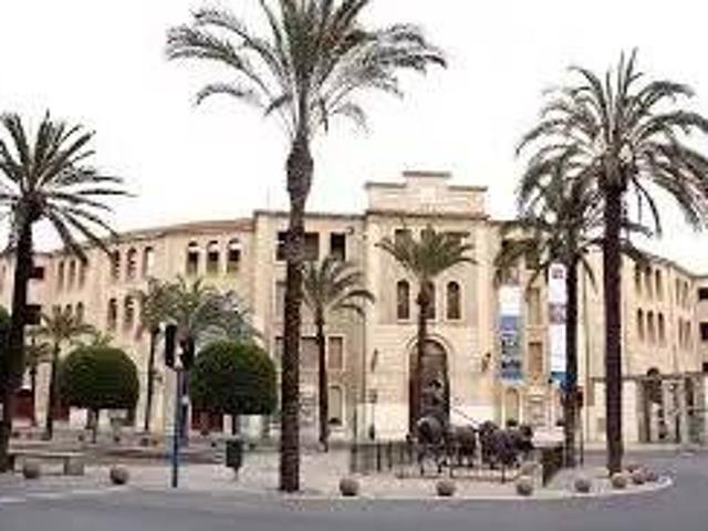 Inmueble en Venta en Alicante Alacant