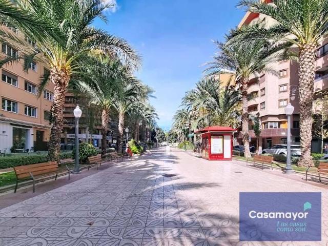 Inmueble en Venta en Alicante Alacant
