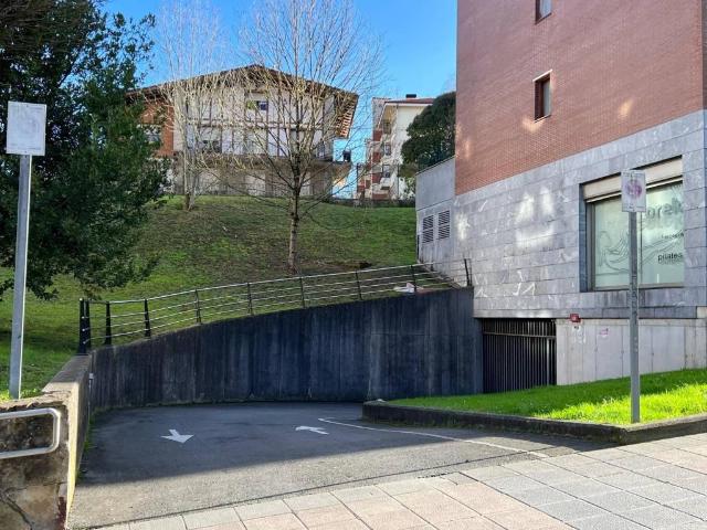 Inmueble en Venta en Amorebieta Etxano