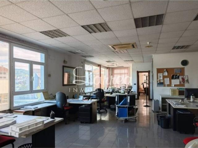 Inmueble en Venta en Amorebieta Etxano
