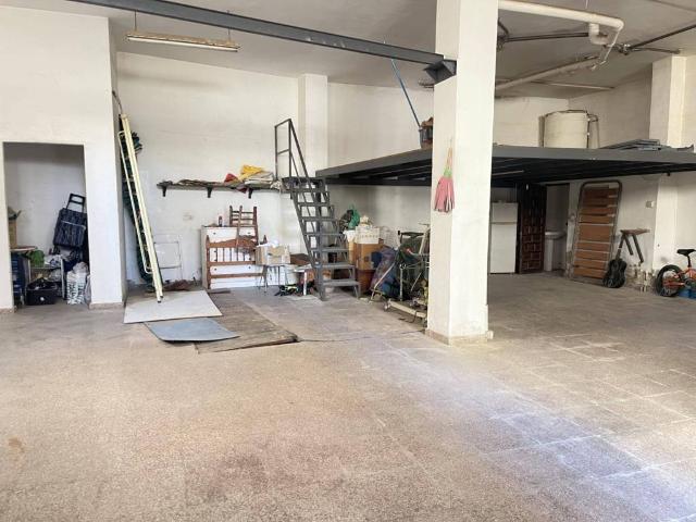 Inmueble en Venta en Antequera