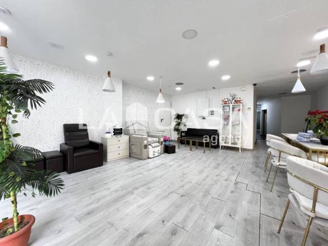 Inmueble en Venta en Badalona