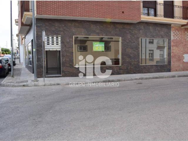 Inmueble en Venta en Baena
