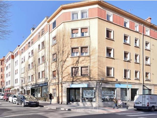 Inmueble en Venta en Basauri