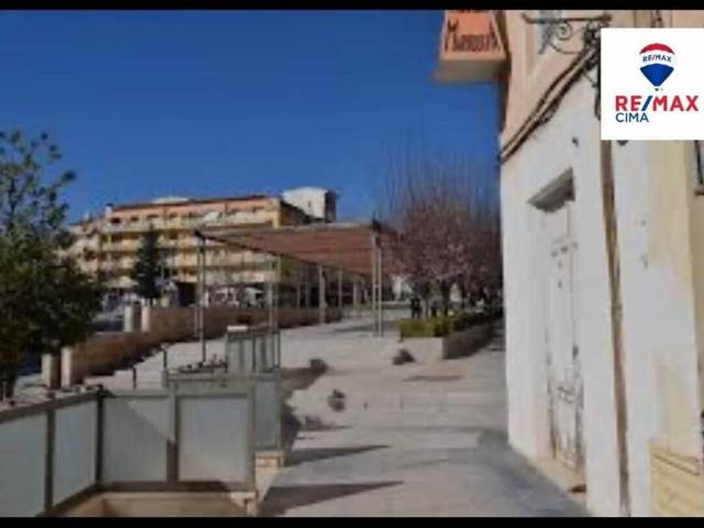 Inmueble en Venta en Baza