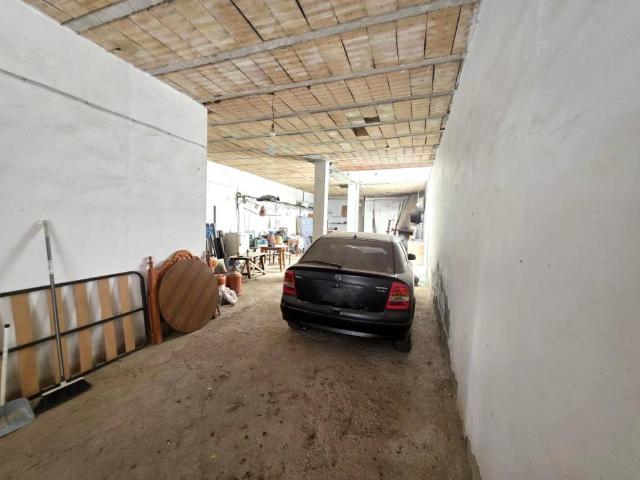 Inmueble en Venta en Benamejí