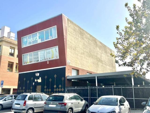Inmueble en Venta en Bormujos