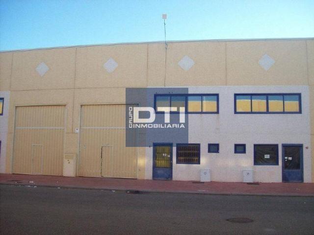 Inmueble en Venta en Burguillos