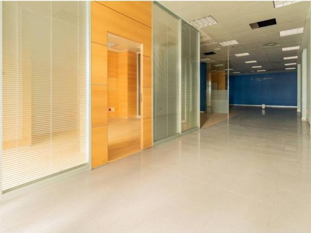 Inmueble en Venta en Burlada