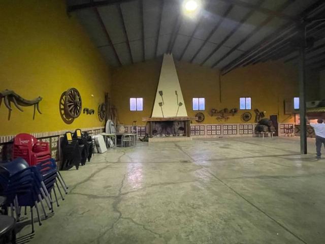 Inmueble en Venta en Cabra