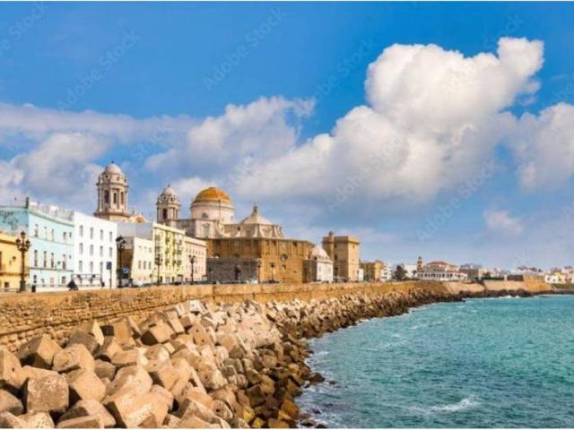 Inmueble en Venta en Cádiz
