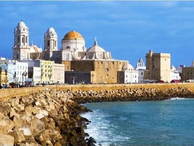 Inmueble en Venta en Cádiz