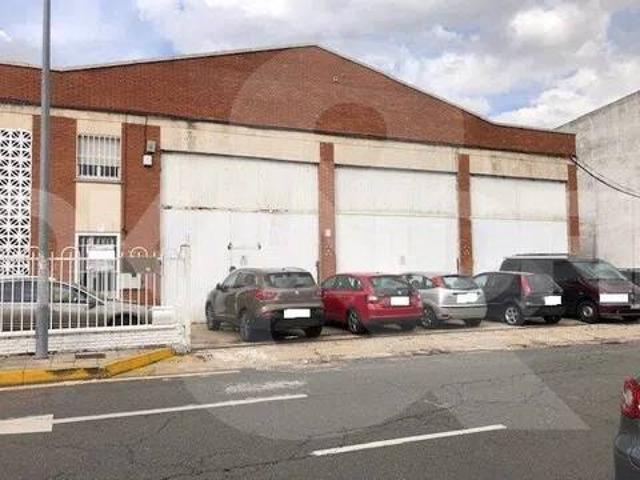 Inmueble en Venta en Carbajosa de La Sagrada